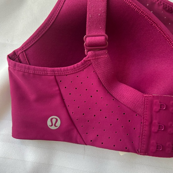 Lululemon | Run Times High Support Bra | Size 34C - Picture 8 of 12
